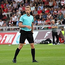 Bundesligaschiedsrichter Sven Waschitzki-Günther Sven Waschitzki