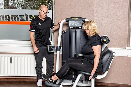 Der Lower Back Selection (Rückenstrecker) trainiert den unteren Rücken. Folgende Muskeln werden beansprucht. M. erector spinae, quadratus lumborum, Psoas major. Rückenstrecker