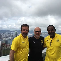 mit den Defensivspezialisten Miki Stevic und Julio Cesar Miki Stevic und Julio Cesar